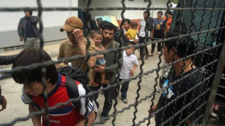 令人伤心的世界难民日：维吾尔难民在泰国恐遭遣返