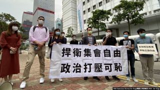 香港：新冠病毒疫情期间大举镇压