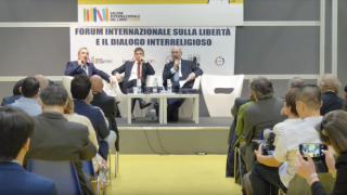 意大利国际书展及圆桌会议：谴责中共迫害宗教罪恶行径