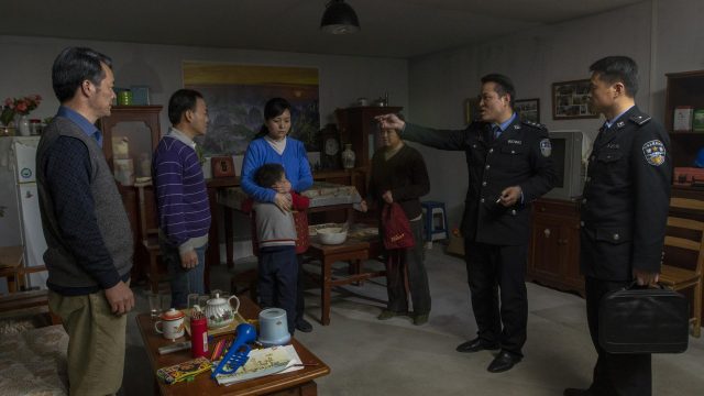 中共警察上门骚扰盘问基督徒