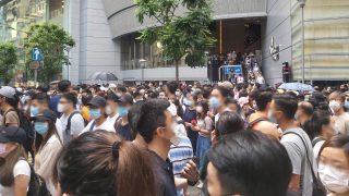 “杀死”香港，中共让西方面临“自由和压迫”的对决
